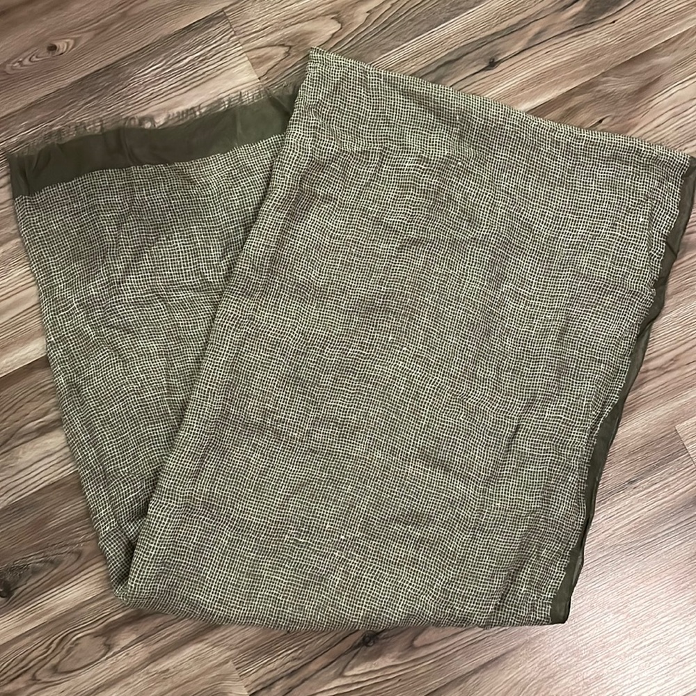 Valentino Scarf
